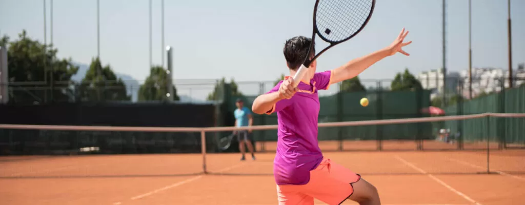 A tennis player playing